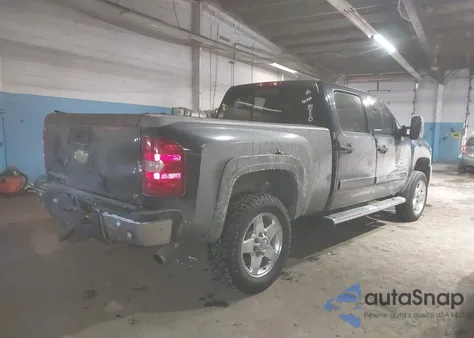 2008 Chevrolet Silverado 2500Hd Lt1 z USA, uszkodzony, nr VIN 1GCHK23K48F209336